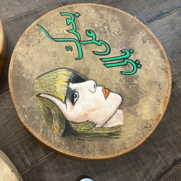 Custom made hand painted daF MUSICAL INSTRUMENT - Picture 14 of 16